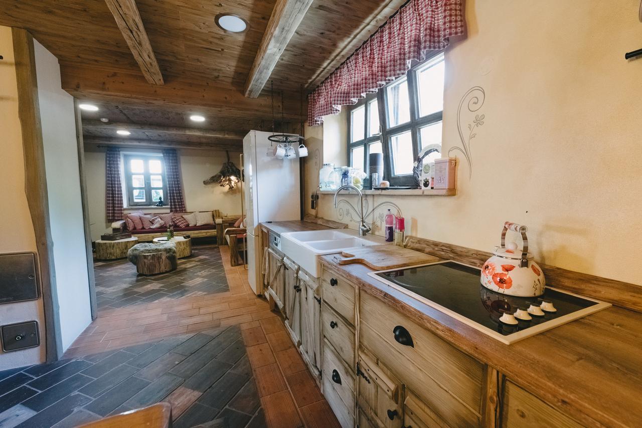 Hostel Lukna موجسترانا المظهر الخارجي الصورة