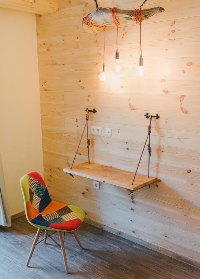 Hostel Lukna موجسترانا المظهر الخارجي الصورة